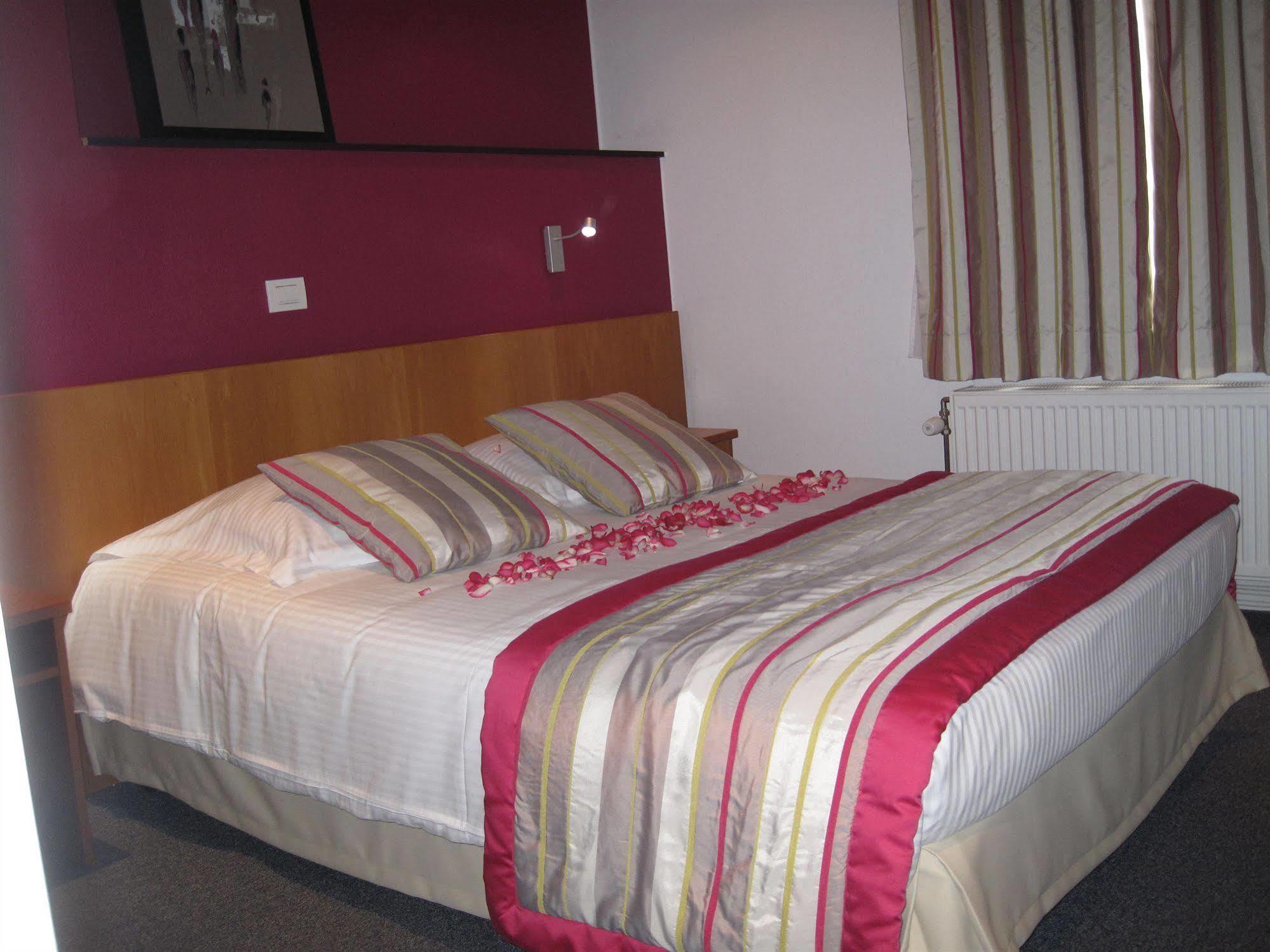 Hotel Le Terminus Mons Zewnętrze zdjęcie