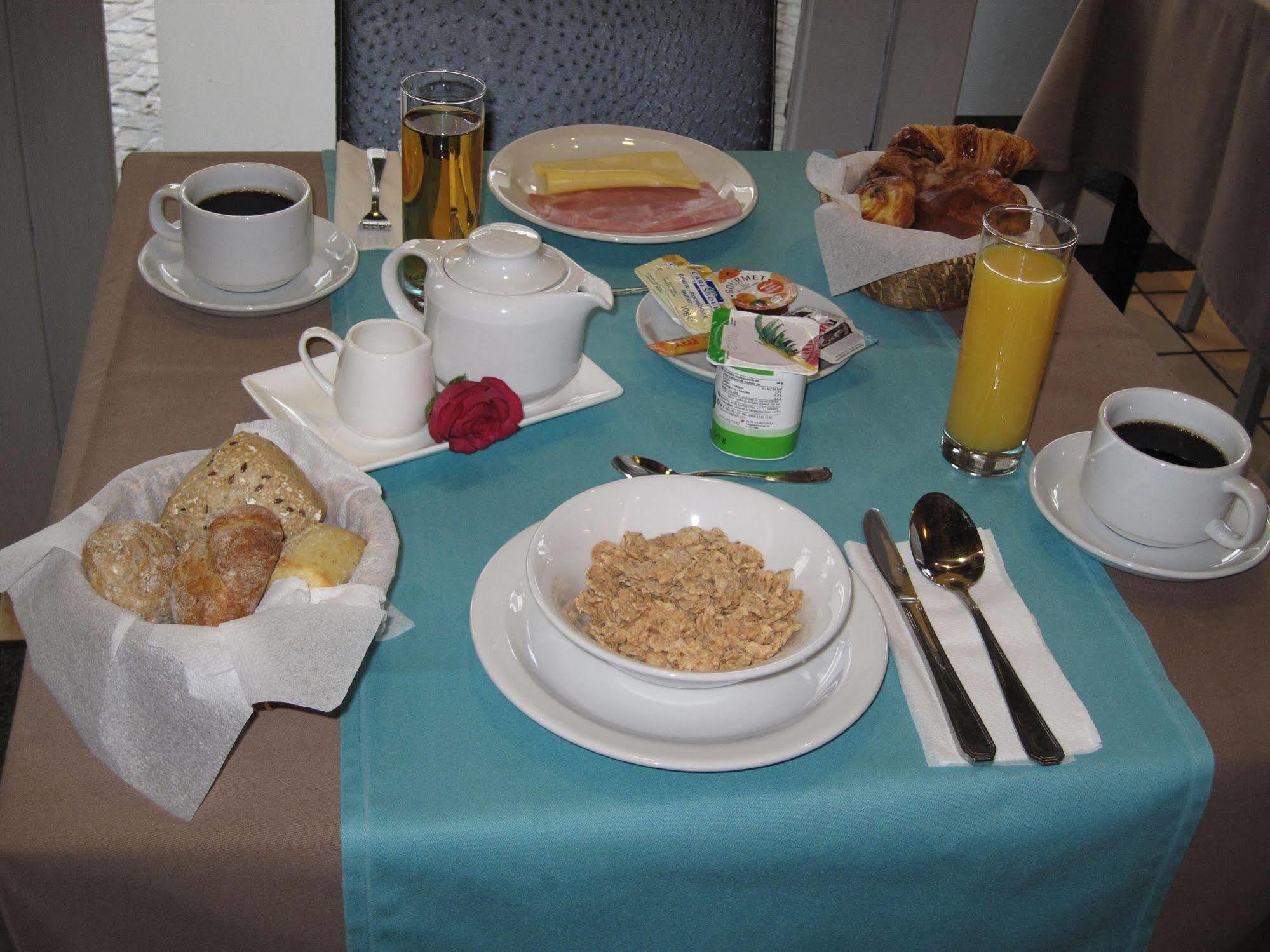 Hotel Le Terminus Mons Zewnętrze zdjęcie
